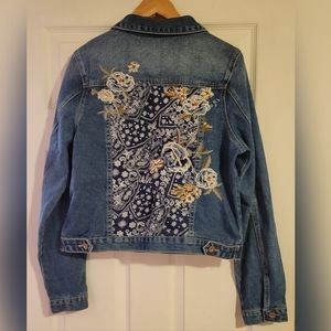 NWT Paparazzi Embroidered Jean Jacket L/XL